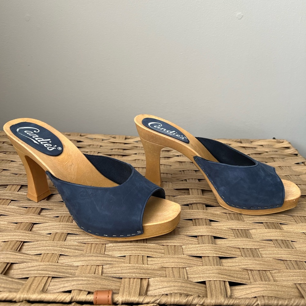Candies Vintage Heels Blue Size 7.5-8